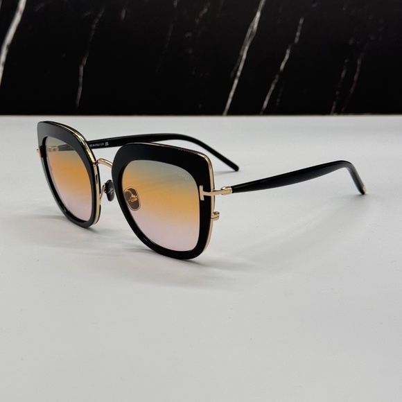 NEW FT0945/S 01B TOM FORD SQUARE WOMEN SUNGLASSES TOM FORD VIRGINIA TF945 - Picture 4 of 11